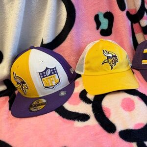 3 Vikings Hats